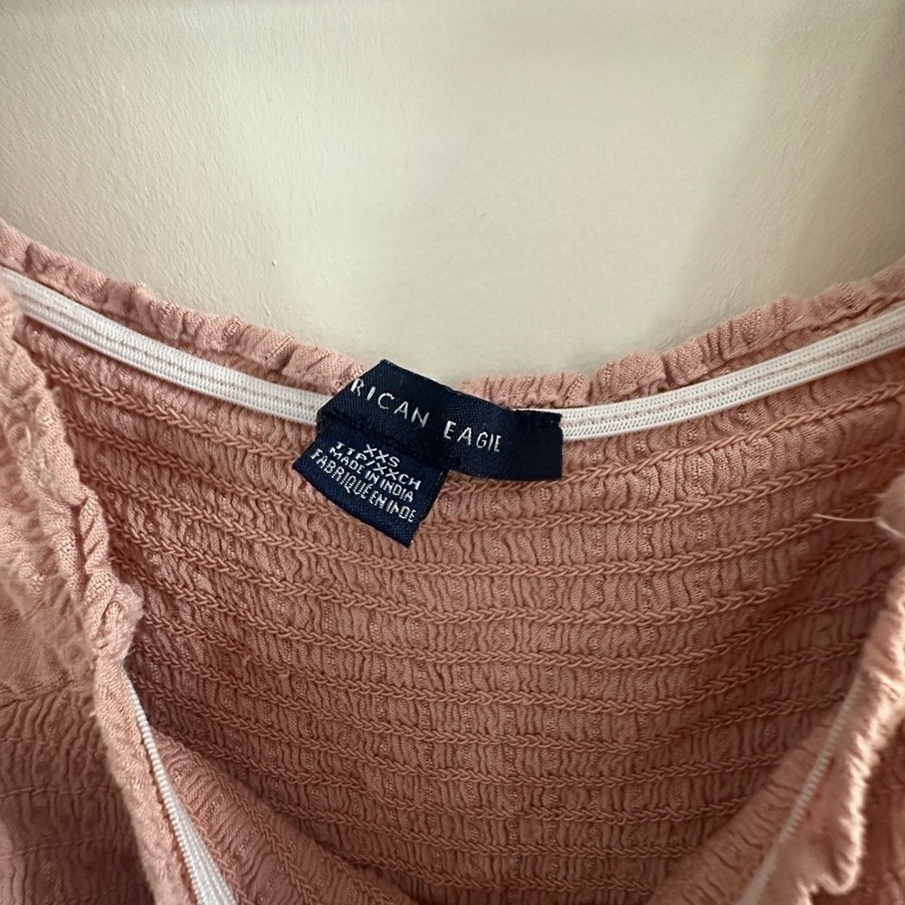 American Eagle Smocked Top - Picture 3 of 4